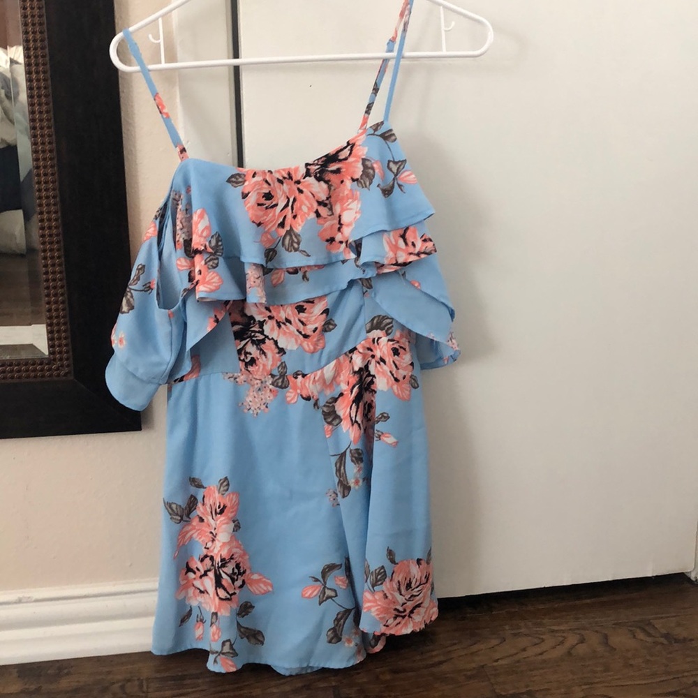Off the shoulder floral romper